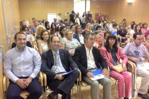 Asistentes y ponentes en las Jornadas sobre Alzheimer de FAAM.