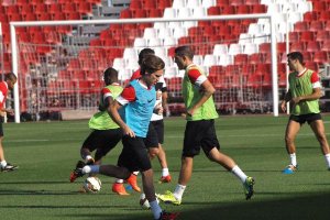 Corona fue el que abrió el marcador.