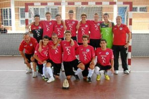 Los jóvenes roqueteros disfrutaron dentro y fuera de la pista.