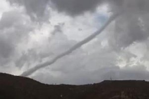 Tornado sobre la sierra de Lubrín el lunes / guadalinfo lubrín