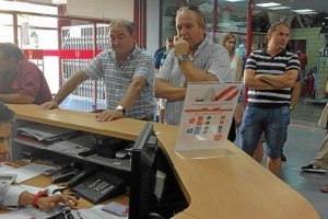 Los aficionados se apuntan para ver al campeón de Liga.