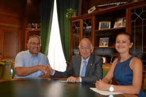 Firma de Diputación y Vícar Goya.