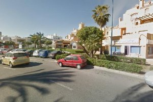 Avenida Playa Serena.