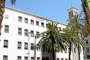 Fachada  de la Audiencia Provincial. 