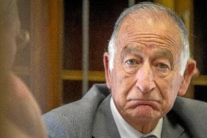 El presidente de la institución provincial y del PP, durante la entrevista. 