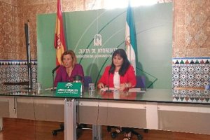 Sonia Ferrer e Isabel Arévalo esta mañana en rueda de prensa.