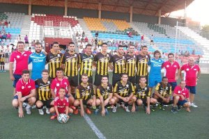 Paco Mota con su nuevo equipo en la Ciudad Deportiva.