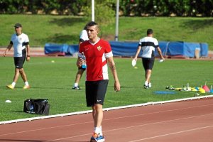 Fran Vélez cree que terminará siendo importante en el Almería.