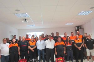 Bomberos y homenajeados