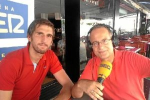 Con Tony Fernández.