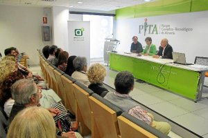 Imagen de archivo de la clausura del programa Experimenta en el CADE de la UAL.