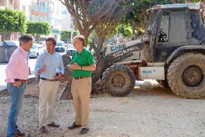 Francisco Góngora y Ángel Escobar visitan las obras del paseo Juan Carlos I.