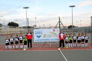 Busbam en las pistas del Rafael Florido.