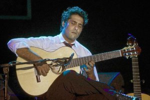 Niño Josele en una actuación en Almería. 