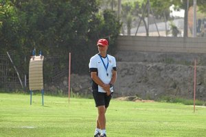 Miguel Rivera, entrenador del Almería B.