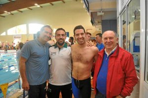 Tejada con sus entrenadores, Palacios y Casimiro.