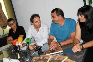Presentación de la guía en la Biblioteca Luis Siret del Museo de Almería. 