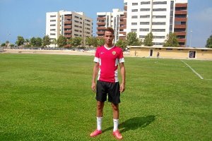 Fatah ya es uno más en los entrenamientos del filial