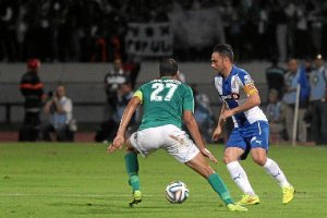 El capitán del Espanyol vuelve a dar la talla ante 65.000 aficionados.tyle>.apqj{position: