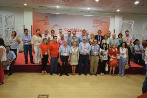 Foto de familia de la delegación almeriensex,au