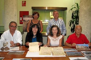 Presentación del ‘Documento del mes’ en el Archivo Histórico de Almería.tyle>.apqj{positio