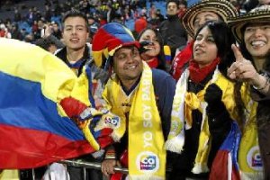 Los colombianos han tomado el Bernabéu.x,auto,a