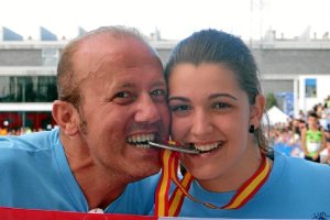 Medalla bien mordida.o,469px);}</styl