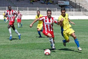 Muchos jugadores de Rivera conocen el Juan Rojasa de su etapa juvenil.tyle>.apqj{position: