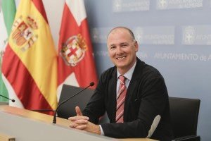 El portavoz del PSOE, Joaquín Jiménez