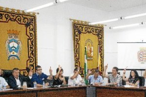 Pleno celebrado en el Ayuntamiento de Carboneras.e;clip:rect(46