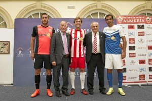 Alfonso garcía ya está listo para pelear una nueva Liga en Primera.tyle>.apqj{position:abs