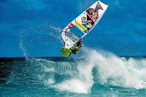 Víctor Fernández, un gran windsurfista.x,auto,a