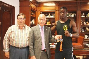 Encuentro en el Ayuntamiento.o,469px)