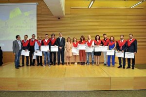 Alumnos del Máster en Marketing Digital y e-Commerce con la presidenta de FAEEM y el doctor Joaquín 