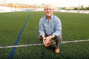 Eusebio Navarro nunca se marchará de un club que ha sido su vida.tyle>.apqj{position:absol