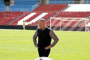 Miguel Rivera ya puede ir estudiando a sus rivales.e;clip:rect(