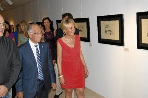 Gabriel Amat y Eloísa Cabrera, en la inauguración.e;clip:rect(4