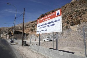 Derribo de las primeras naves comerciales en Pescadería.e;clip: