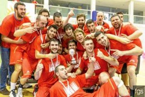 Almería Basquet celebrando el ascenso.x,auto,au
