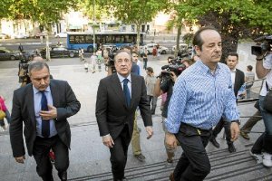 Florentino Pérez es optimista dentro de la gravedad.e;clip:rect