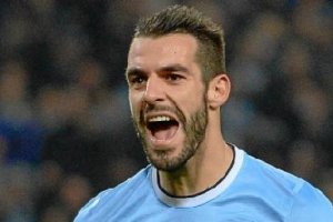 Álvaro Negredo tiene claro que su futuro está en Madrid.e;clip: