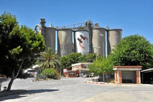 Fábrica de Holcim en Gádor.o,469px);}