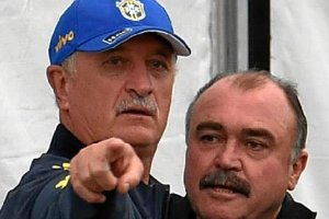 Scolari sospecha de la FIFA en este Mundial.x,a