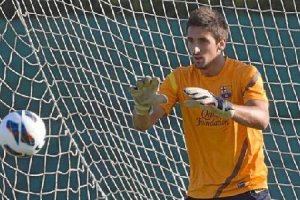 El meta tiene muchas ofertas y el Barça no lo tiene claro.e;cli