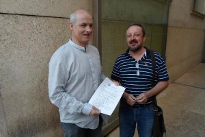 Fernando Plaza y Rodrigo Gónzalez con las propuestas antes de presentarlas en Saludtyle>.a