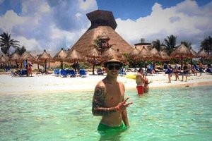 Ximo Navarro, en México.o,469px);}</s