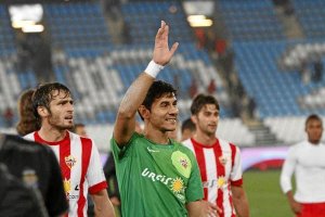 Ustari salió del Almería en el mercado de invierno.e;clip:rect(