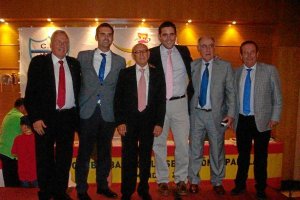 Manolo García, Ramón Fernández-Pacheco, Juan Magaña, Juanjo Alonso, Martín Doblado y Onofre Díaz.</t