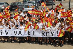 Foto de familia de los alumnos de Primaria.x,au