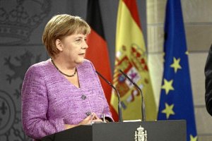 Merkel se tomó un respiro de la política y le ha salido muy caro.tyle>.apqj{position:absol